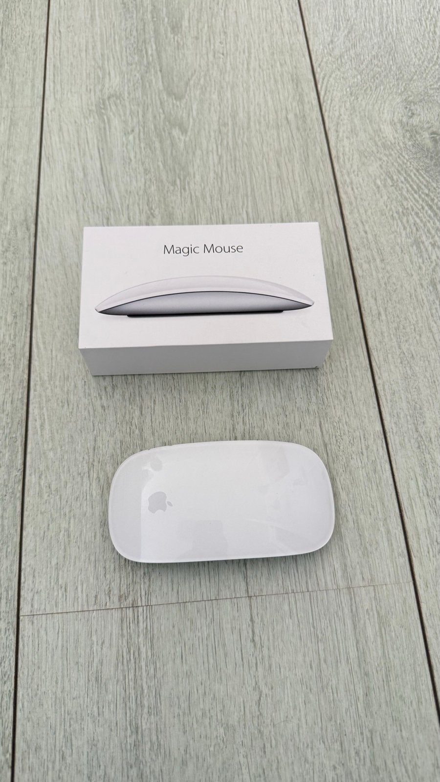 Apple Magic Mouse 2 - Draadloze muis, Ophalen of Verzenden, Zo goed als nieuw, Draadloos, Muis