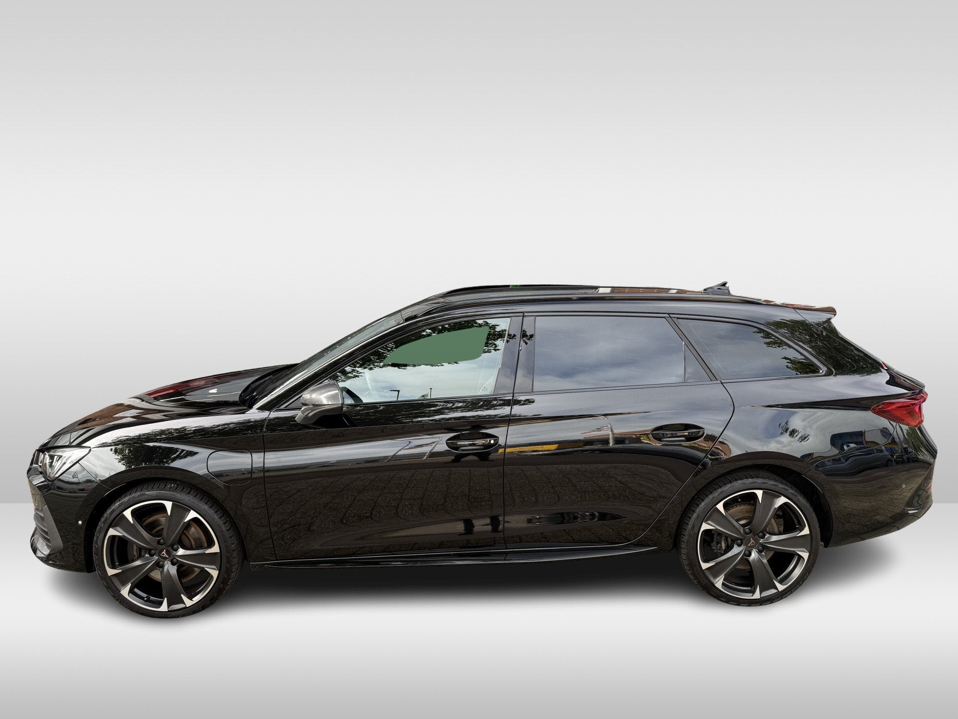 CUPRA Leon Sportstourer 1.4 e-Hybrid VZ Business 245PK | app, Auto's, 77 km/l, Gebruikt, 4 cilinders, Leon