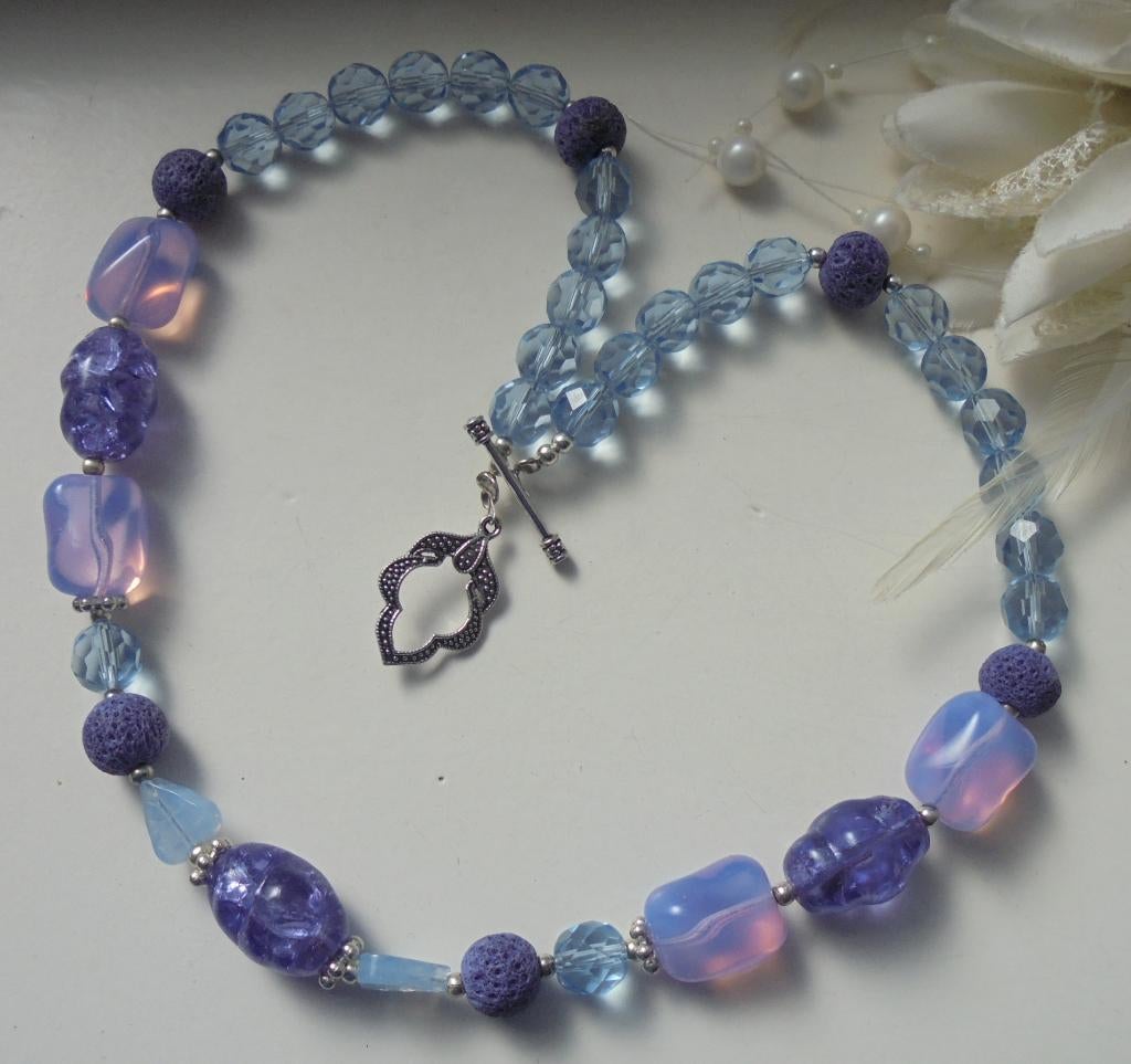 handwerk prachtige ketting, Overige kleuren, Nieuw, Steen of Mineraal, Met edelsteen