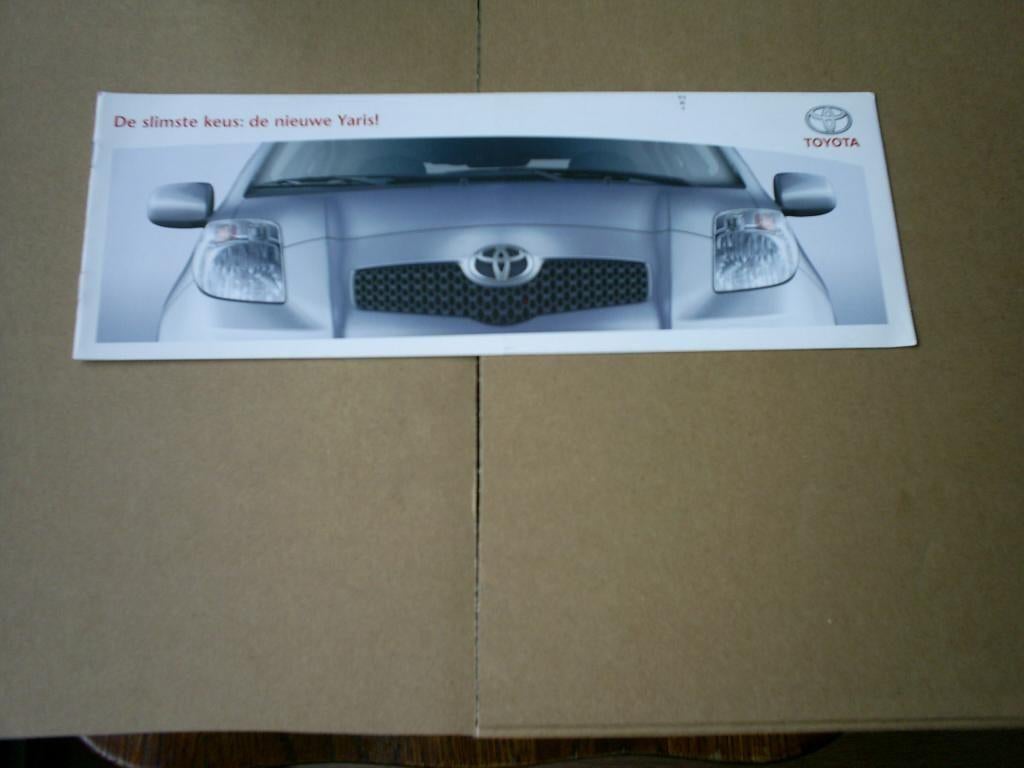 Toyota Yaris [ De slimste ] 2003 8 pag., Verzenden, Zo goed als nieuw, Toyota