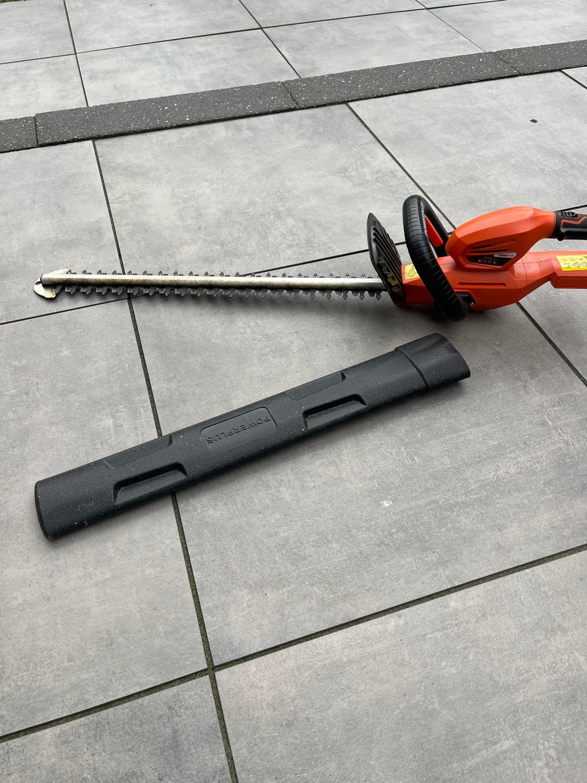 Heggenschaar Powerplus (zonder accu), Tuin en Terras, Ophalen, Gebruikt, Accu