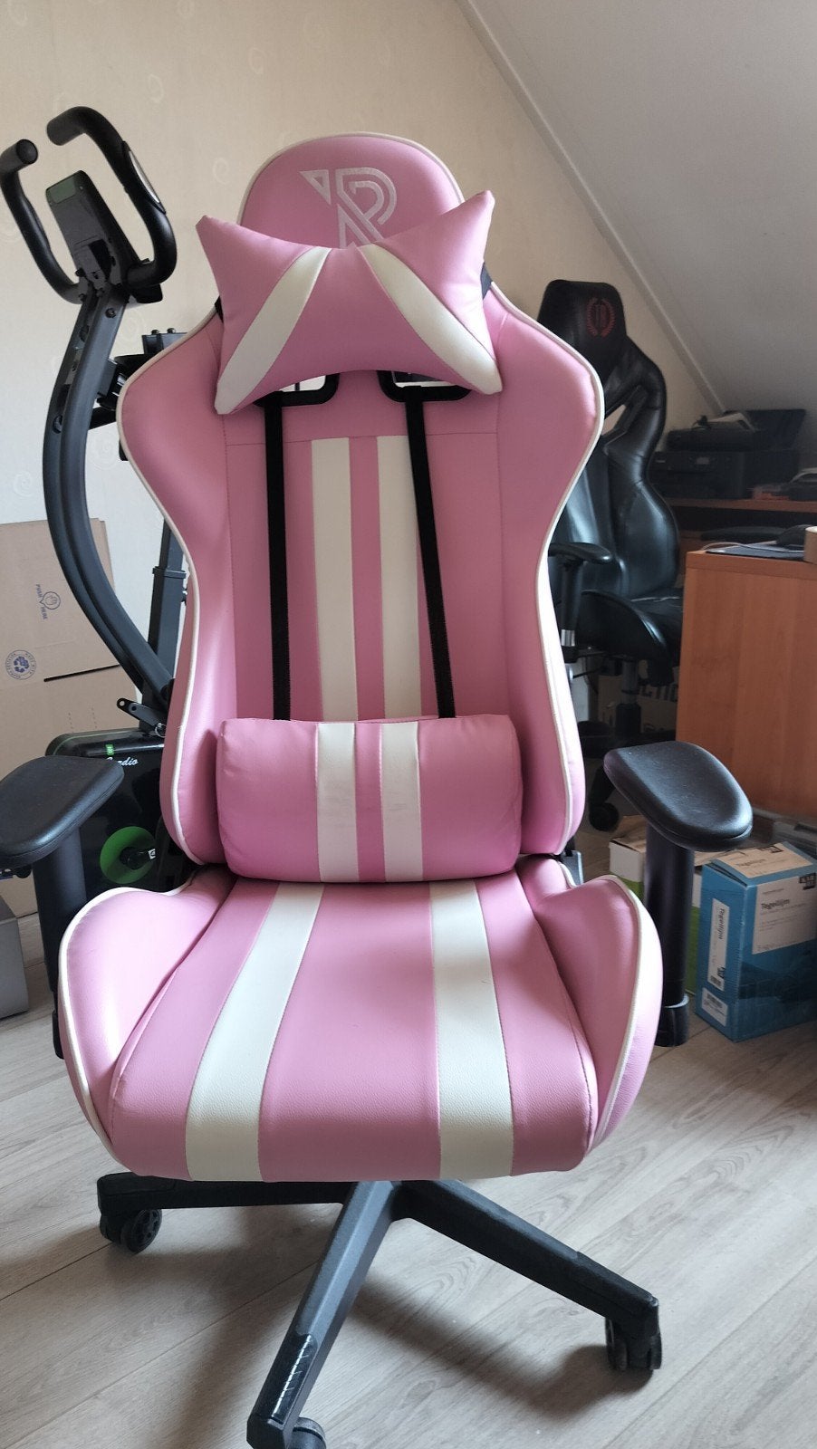 Roze Gaming Bureaustoel - Zo goed als nieuw, Ophalen, Gaming bureaustoel, Zo goed als nieuw, Roze