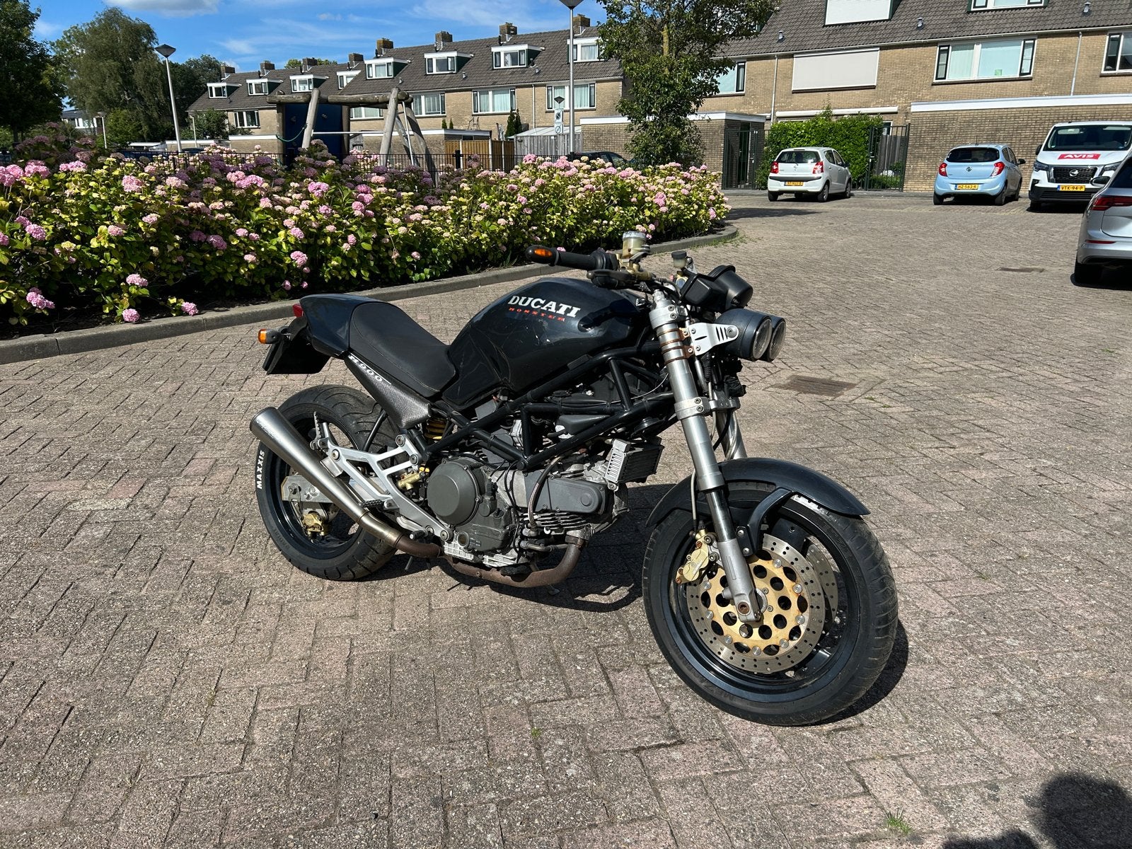 Ducati Monster 900 - Naked Bike - Supertrapp uitlaat, 2 cilinders, Sportuitlaat, Motorrijbewijs A, Gebruikt