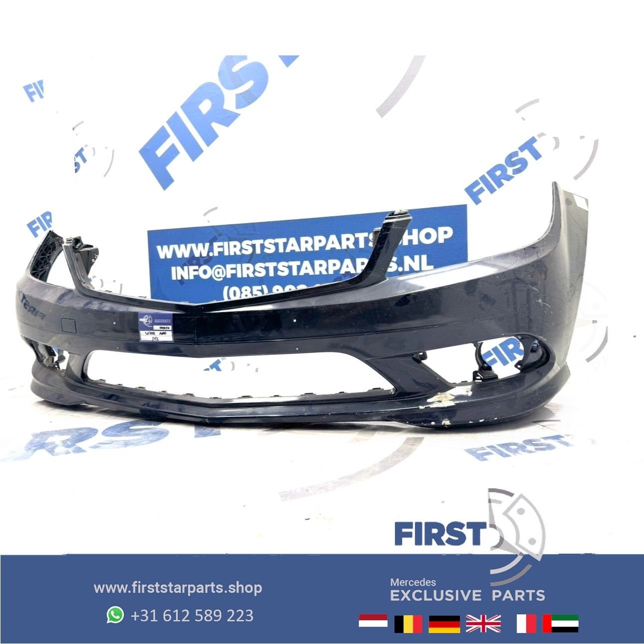 W204 AMG voorbumper PDC A2048853725 zwart wit grijs 2007-201, Gebruikt, -, Voor, Ophalen of Verzenden