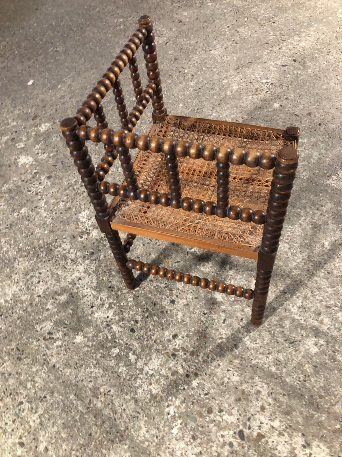 Antieke bobbin stoel met rieten zitting, Antiek en Kunst, Ophalen of Verzenden