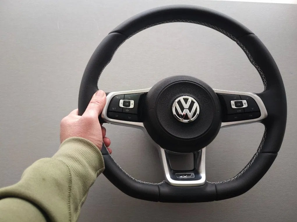 Gezocht: Volkswagen R-Line stuurwiel, Ophalen, Volkswagen