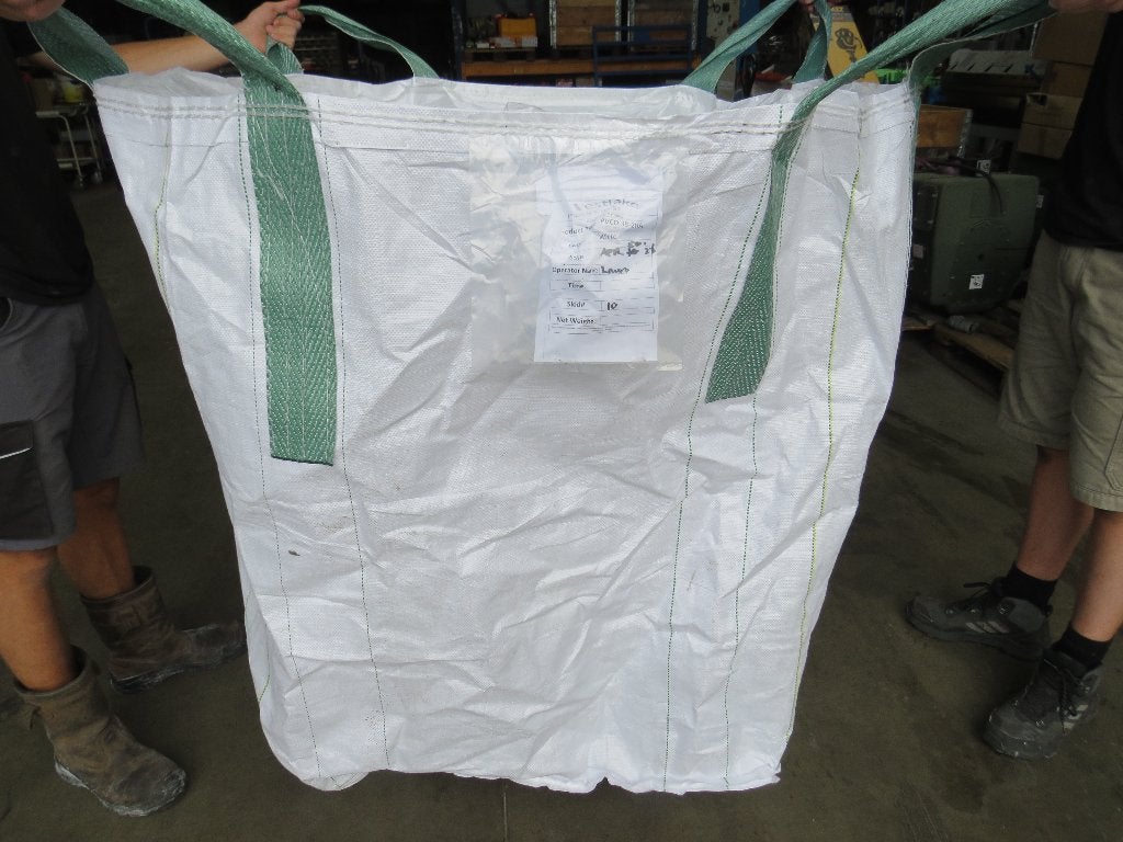 big bag bigbags big bags met trechter en hijsogen 1000kg, Ophalen, Gebruikt, Big-bags.nl, Zandhaarweg