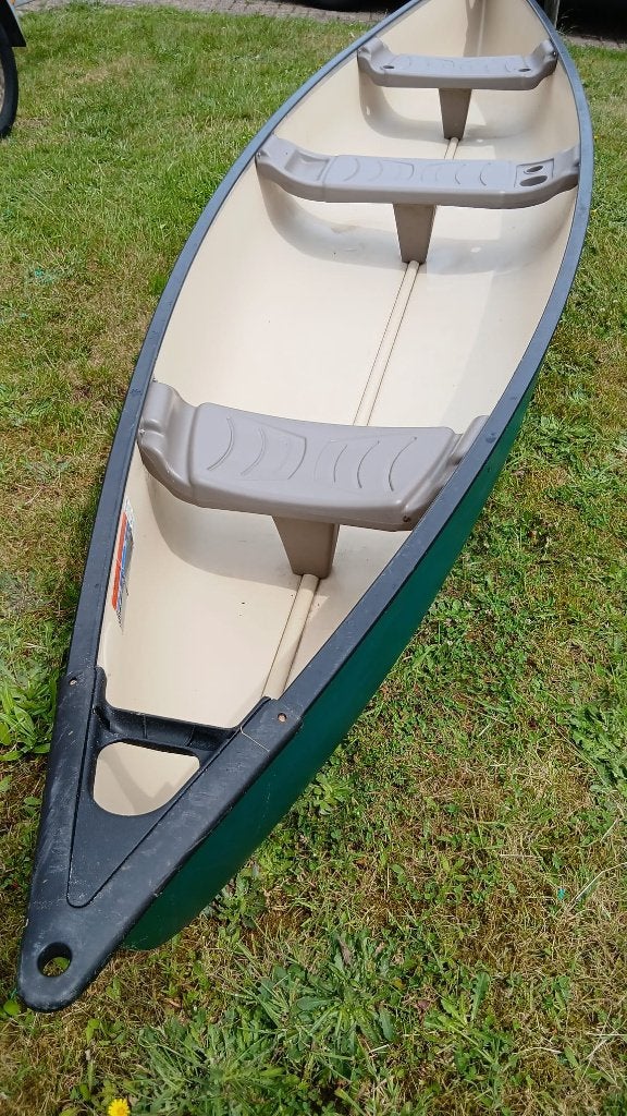 keurige kano binnen gekregen van Pelican 15.5 ft., Watersport en Boten, Kano's, Gebruikt, It West 12, 9216 XE Oudega, Kanohandel