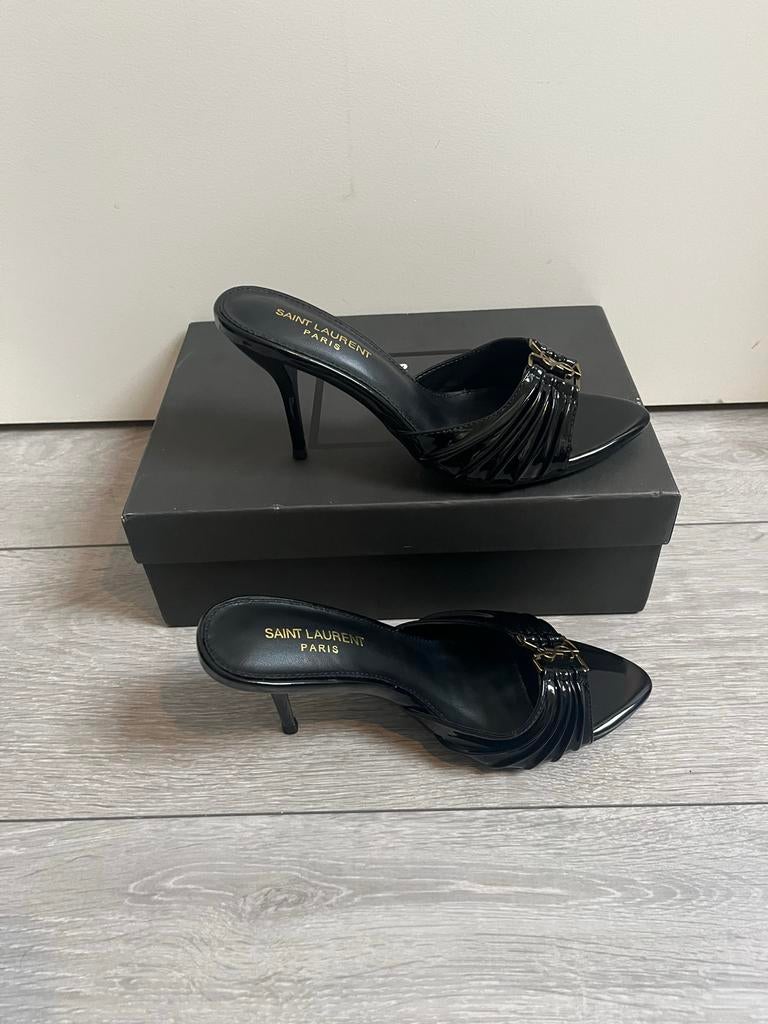 YSL Hakken Maat 36 - Zwart Lakleer, Ophalen of Verzenden, Zo goed als nieuw, Zwart, Pumps