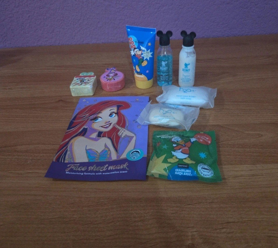 Disney verzorgingsset: badzout, shampoo, zeep, bodylotion, Ophalen of Verzenden