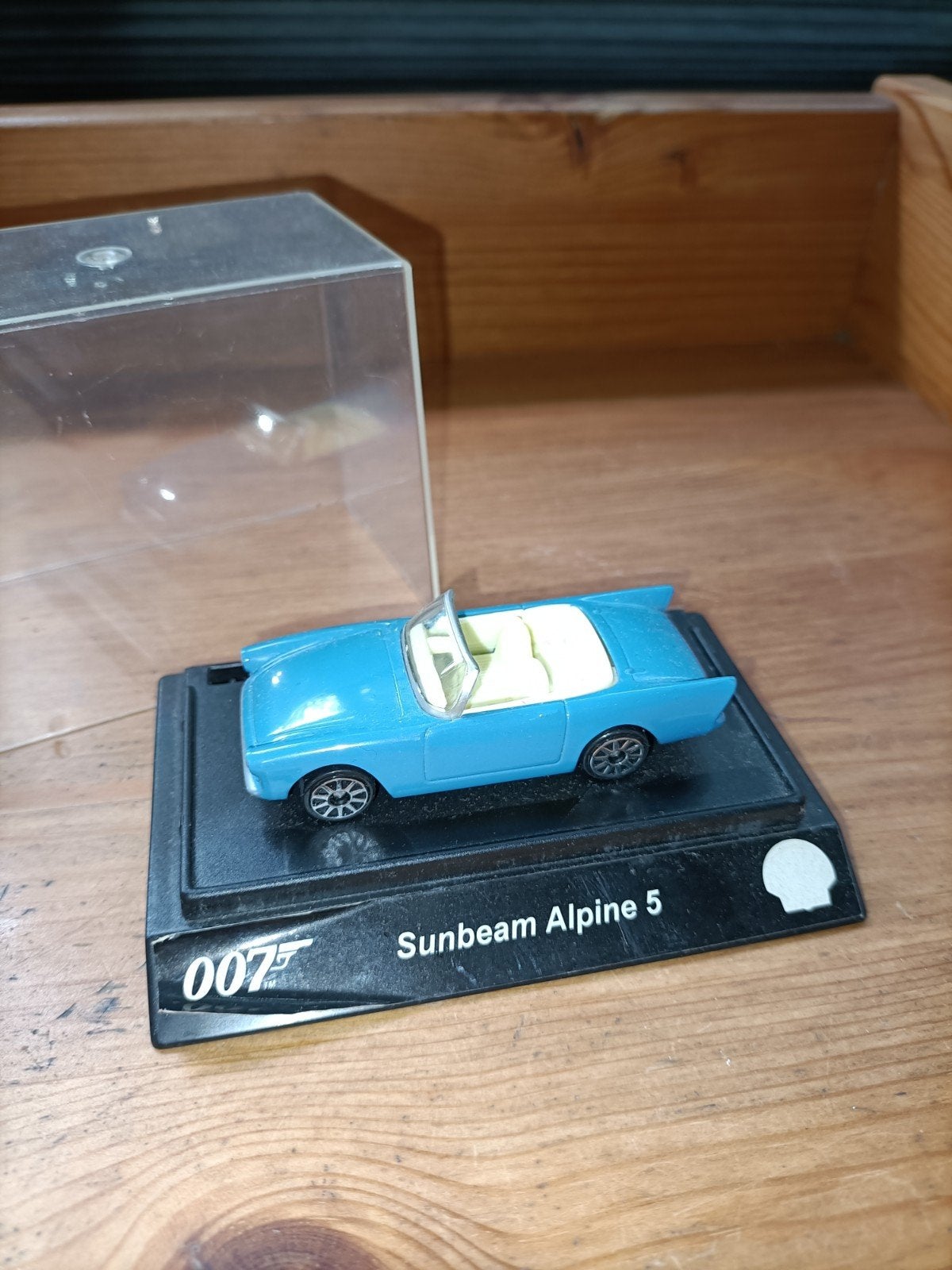 Sunbeam Alpine 5 modelauto James Bond 007, Hobby en Vrije tijd, Modelauto's | 1:43, Ophalen of Verzenden