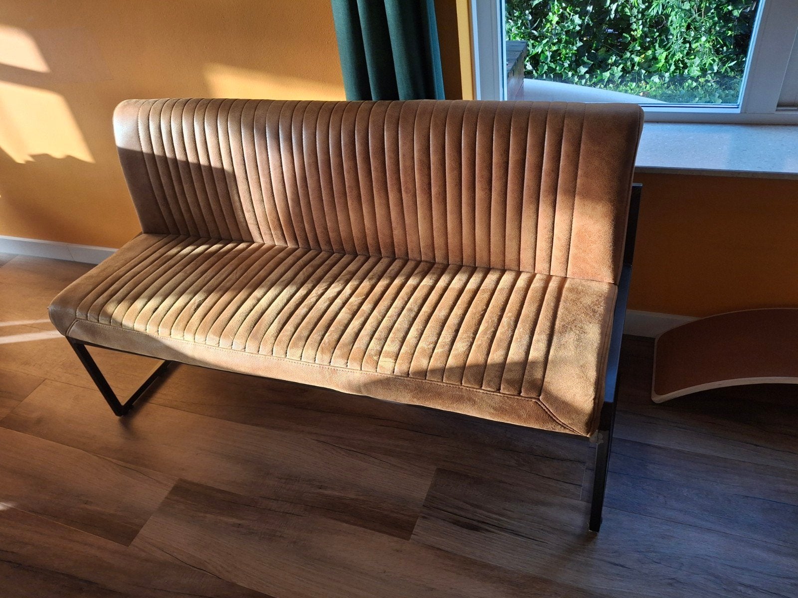 Cognac kleurige eetkamerbank, Huis en Inrichting, Stoelen, Ophalen, Gebruikt, Bruin, Eén