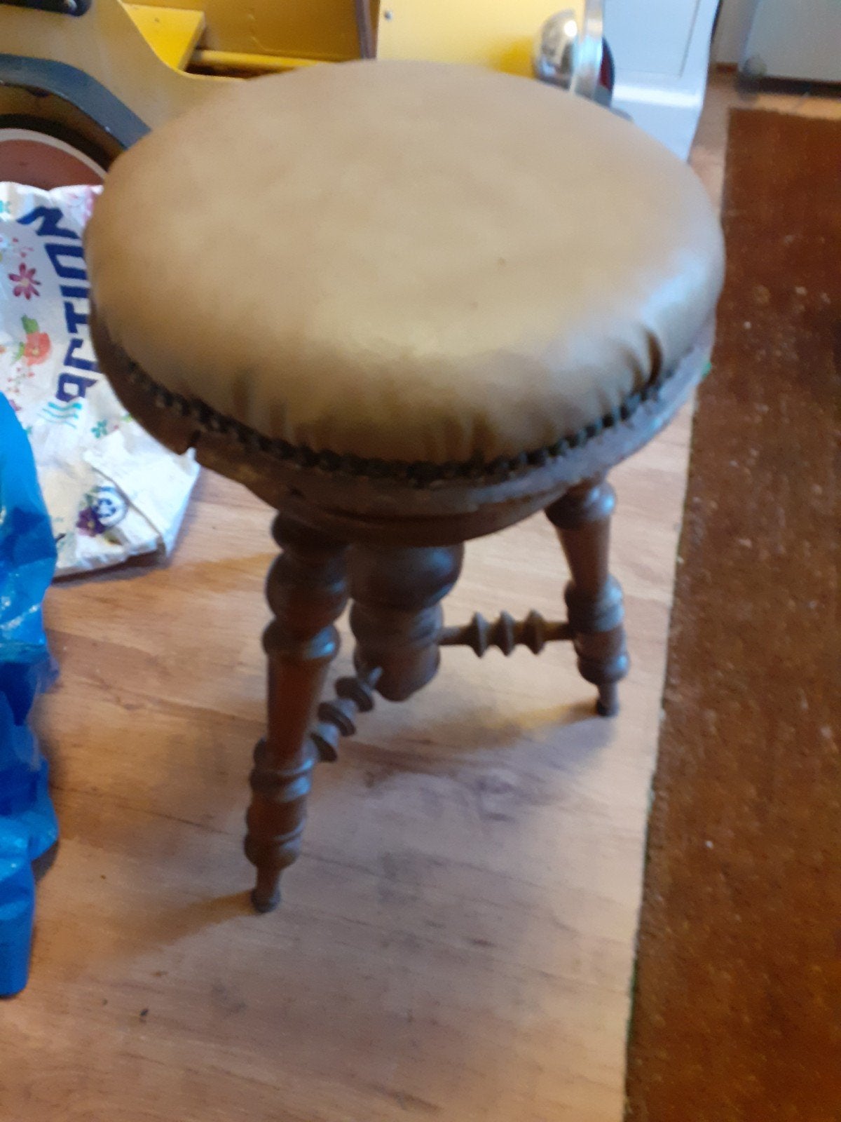 brocante pianokruk met leren zitting draait goed, Antiek en Kunst, Ophalen of Verzenden