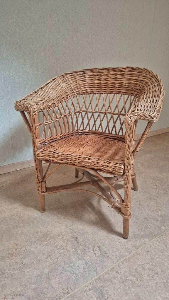 Prachtig Vintage Rotan Kinderstoeltje / Kuipstoeltje, Ophalen, Gebruikt, Overige typen