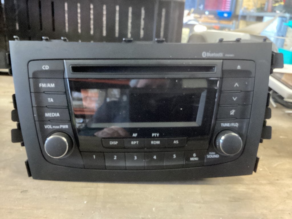 Panasonic CQ-JZ93F2TT Autoradio met Bluetooth, Ophalen, Gebruikt