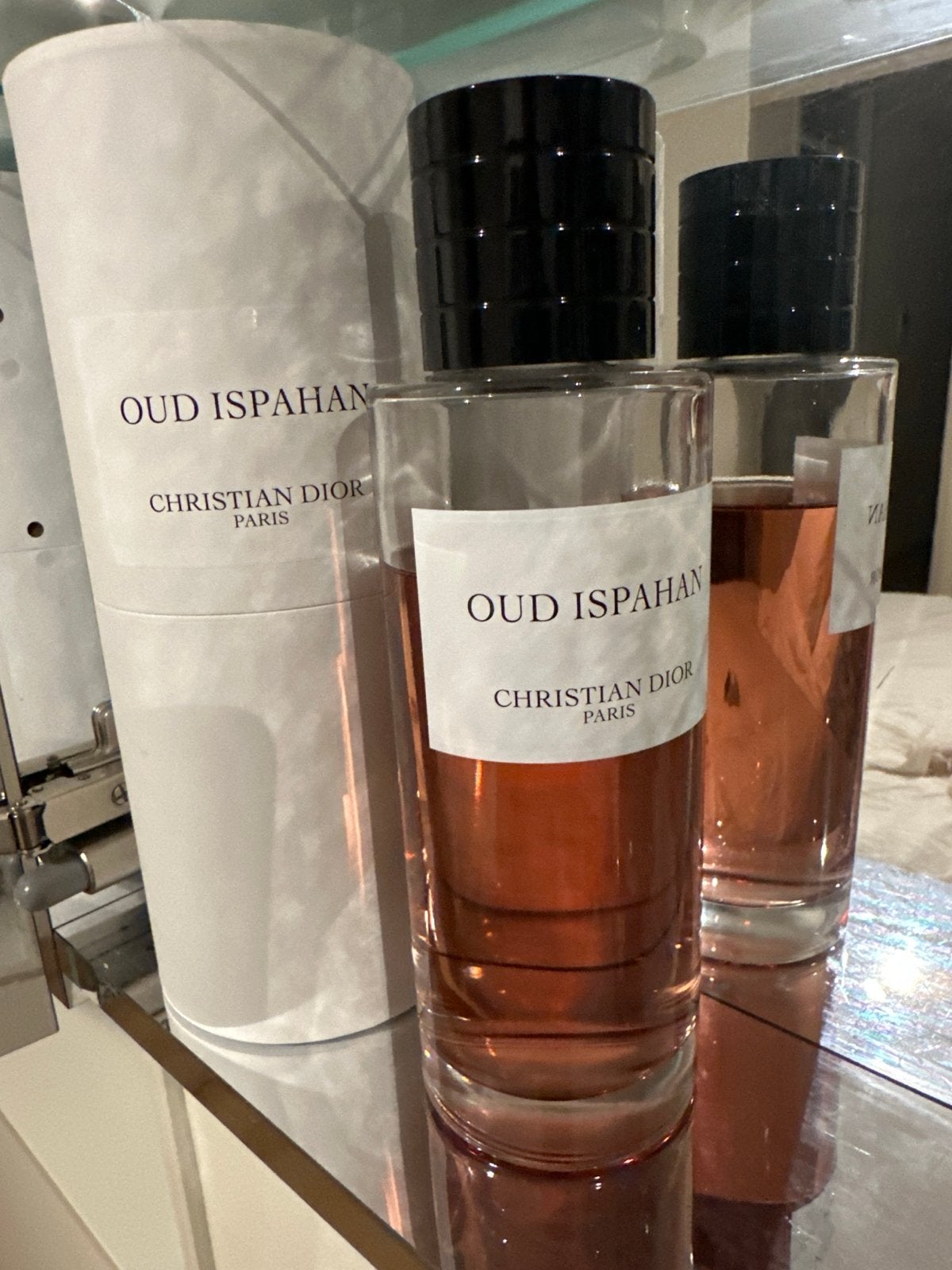 Christian Dior Oud Ispahan 200 ML - Grootste maat, Sieraden, Tassen en Uiterlijk, Uiterlijk | Parfum, Zo goed als nieuw, Ophalen of Verzenden