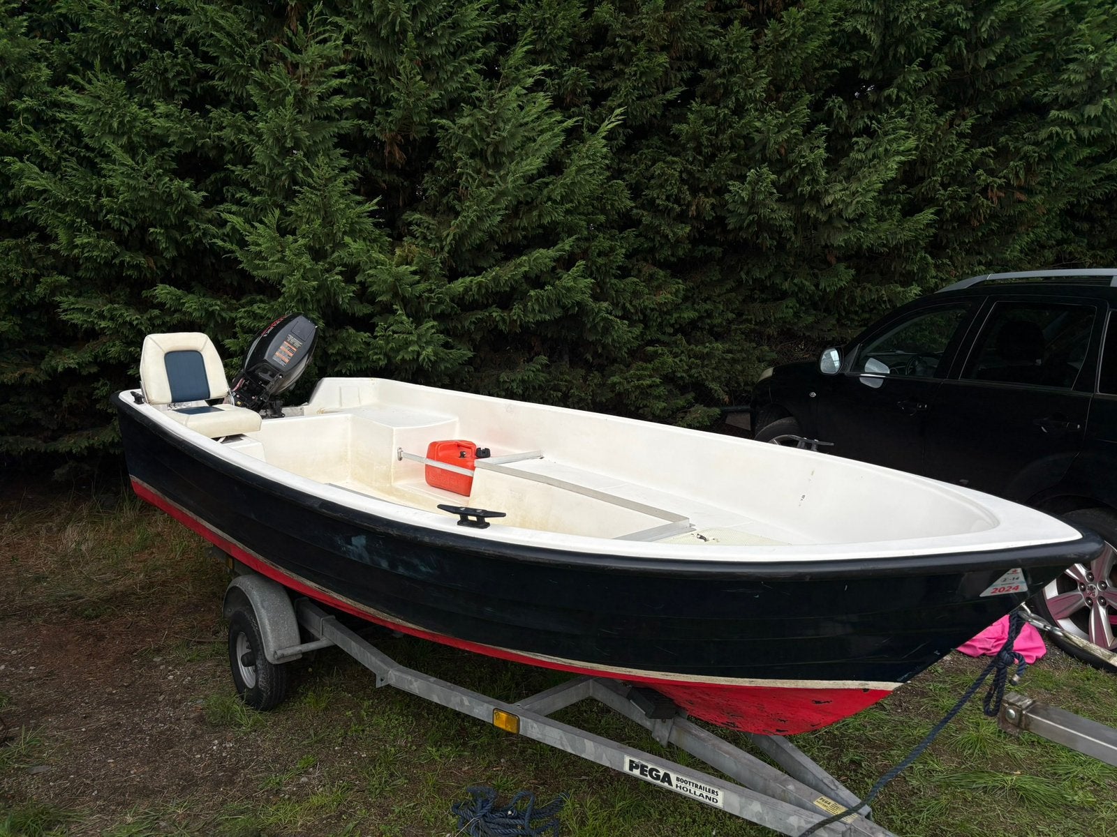 Motor boot met trailer, Gebruikt, Buitenboordmotor, 5 m, Polyester