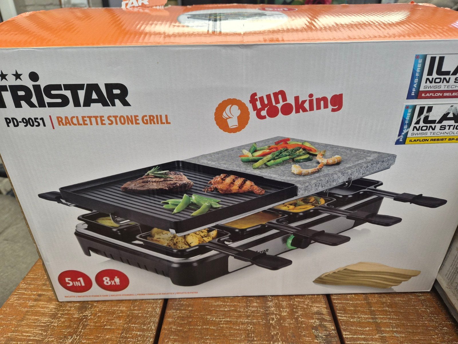 Tristar PD-9051 Raclette Stone Grill - Nieuw in doos, Witgoed en Apparatuur, Ophalen, Nieuw, 8 personen of meer