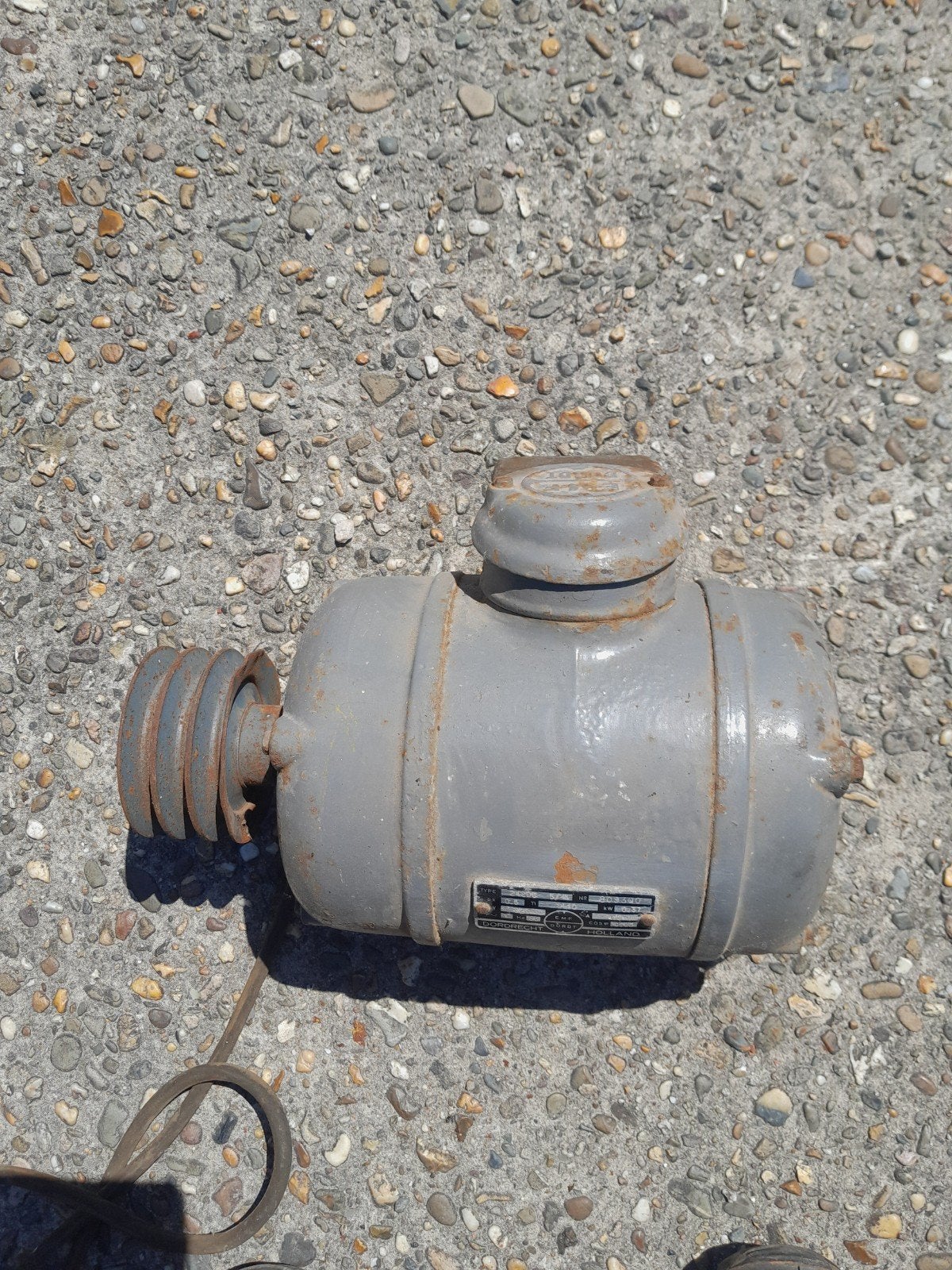 Oude EMF Dordt Elektromotor 0.37kW 1440rpm, Doe-het-zelf en Verbouw, Motoren, Ophalen of Verzenden
