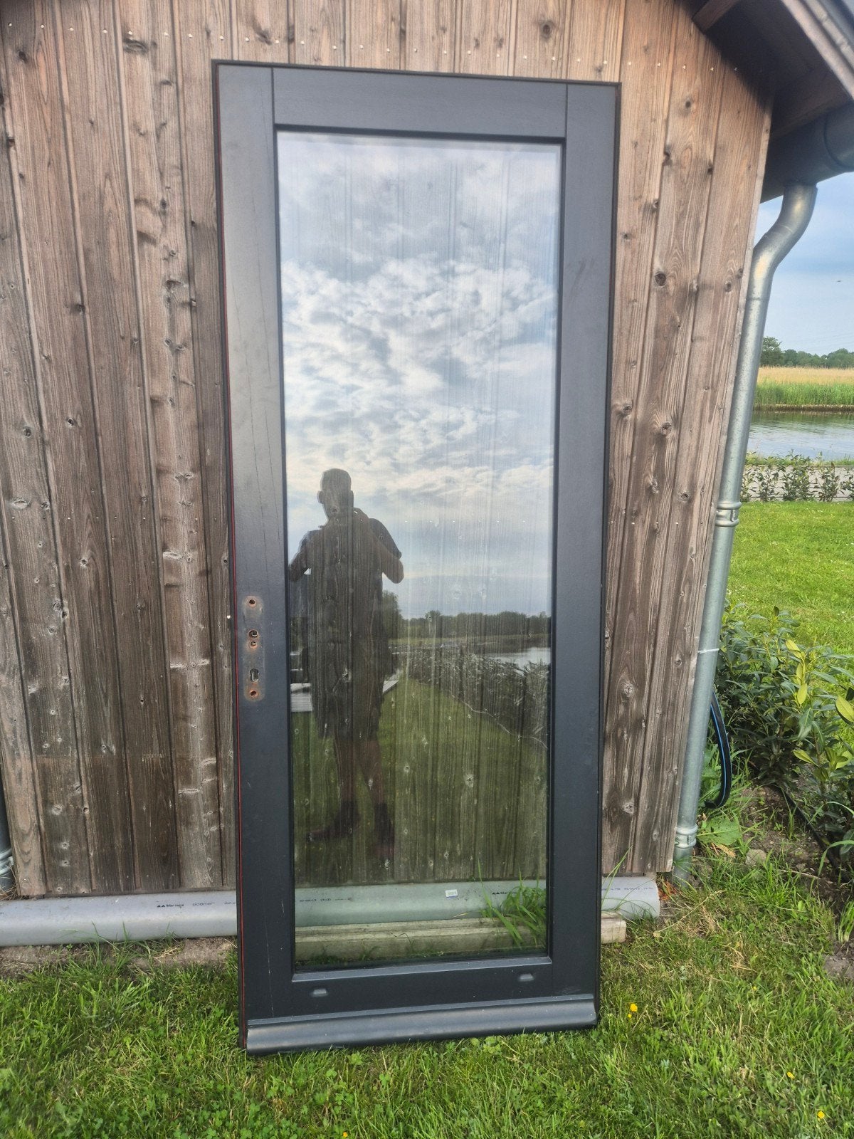 Voordeur rechtsdraaiend trippelglas 2328x928 met tochtkader, Doe-het-zelf en Verbouw, Ophalen