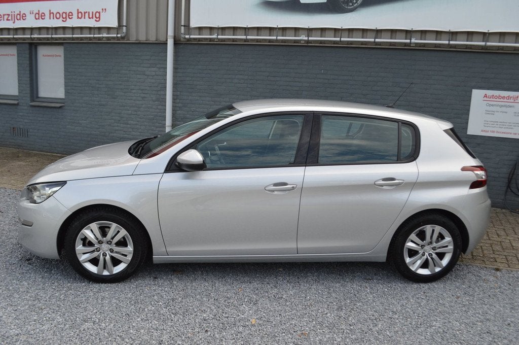 Peugeot 308 1.6 THP Active Airco Navi 5Drs Trekhaak Nieuwsta, Auto's, Peugeot, Euro 5, Gebruikt, 49 €/maand, Bedrijf