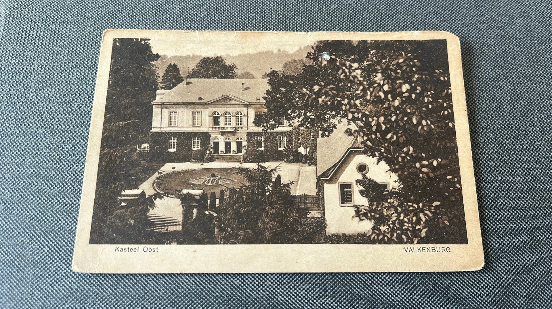 Valkenburg Kasteel Oost 1943, Ophalen of Verzenden, 1940 tot 1960, Gelopen, Limburg