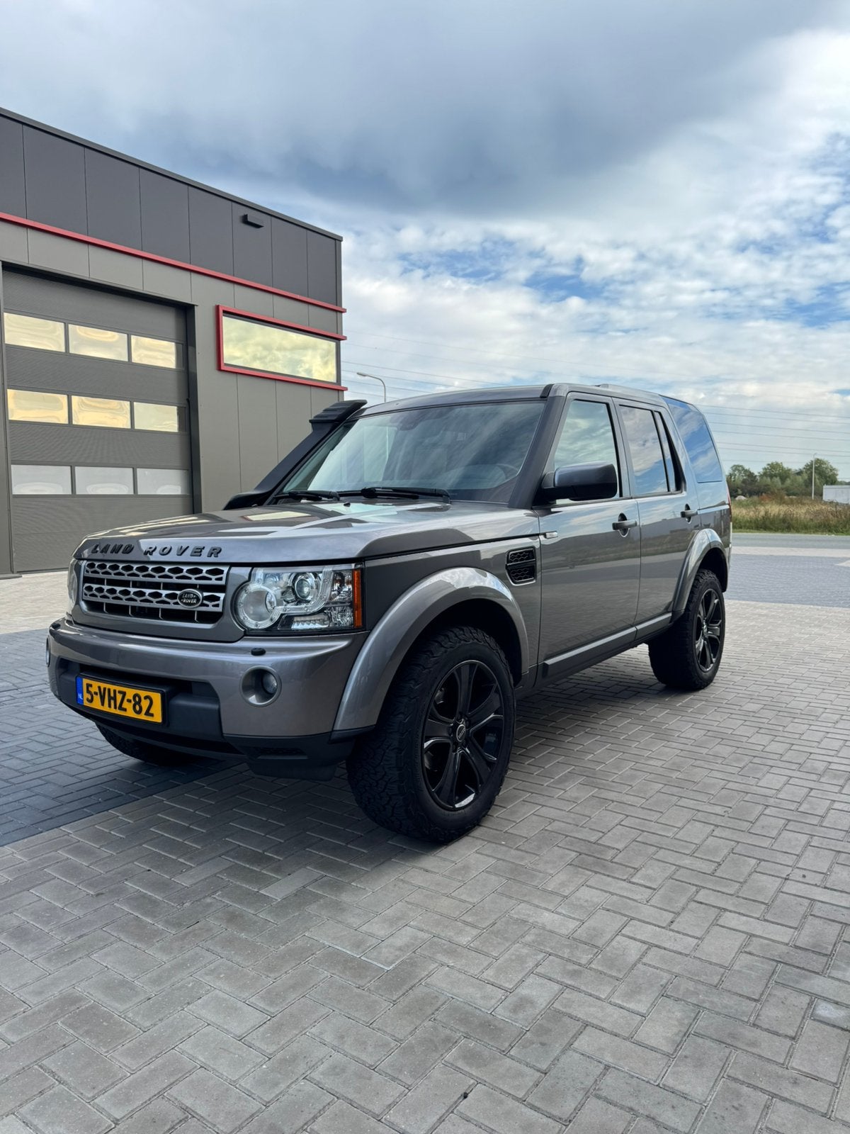 Land Rover Discovery 4 Overlander roofrack daktent liftkit, Automaat, Land Rover, 190 pk, Origineel Nederlands