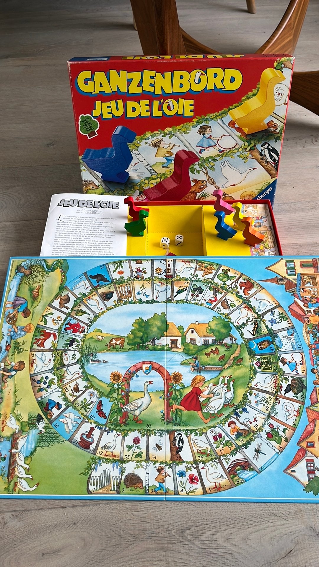 Ganzenbord met houten ganzen Ravensburger, Hobby en Vrije tijd, Gezelschapsspellen | Bordspellen, Ophalen, Zo goed als nieuw