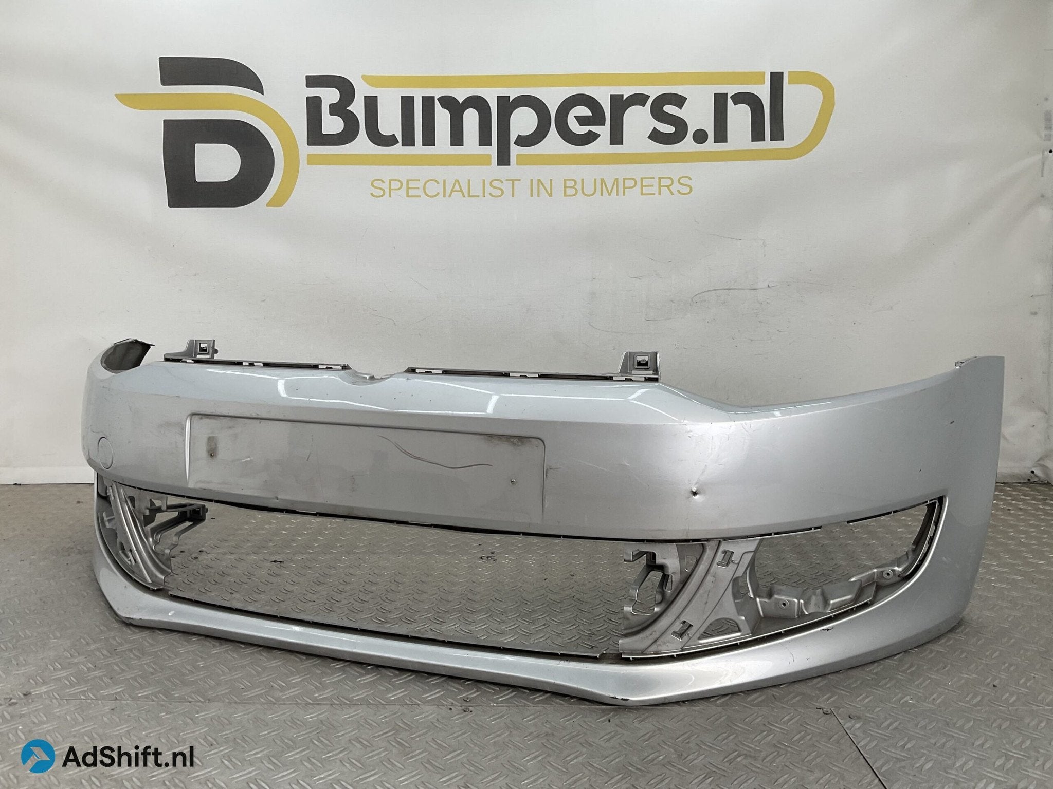 Bumper Volkswagen Polo V 6R 07-12 6R0807221R Voorbumper C4-2, Auto-onderdelen, Carrosserie en Plaatwerk, Bumper