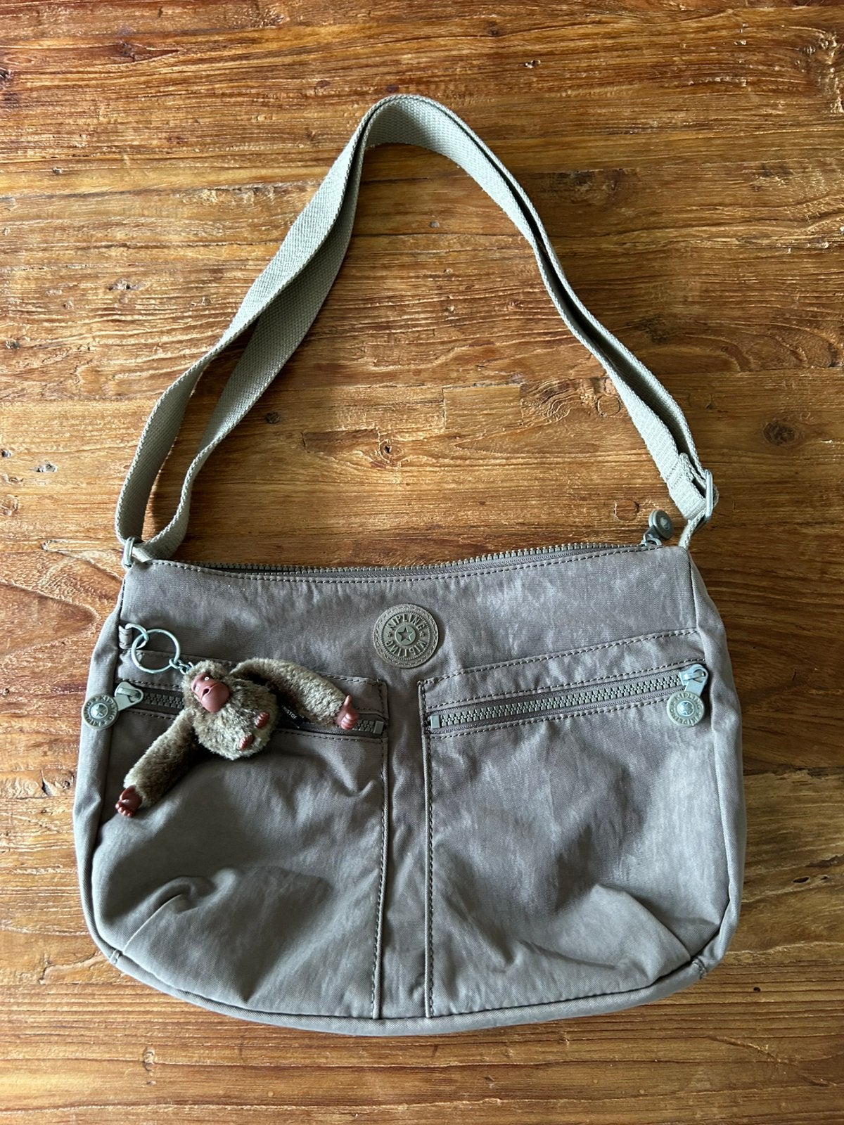 Kipling tas, Ophalen of Verzenden, Zo goed als nieuw, Beige, Schoudertasje