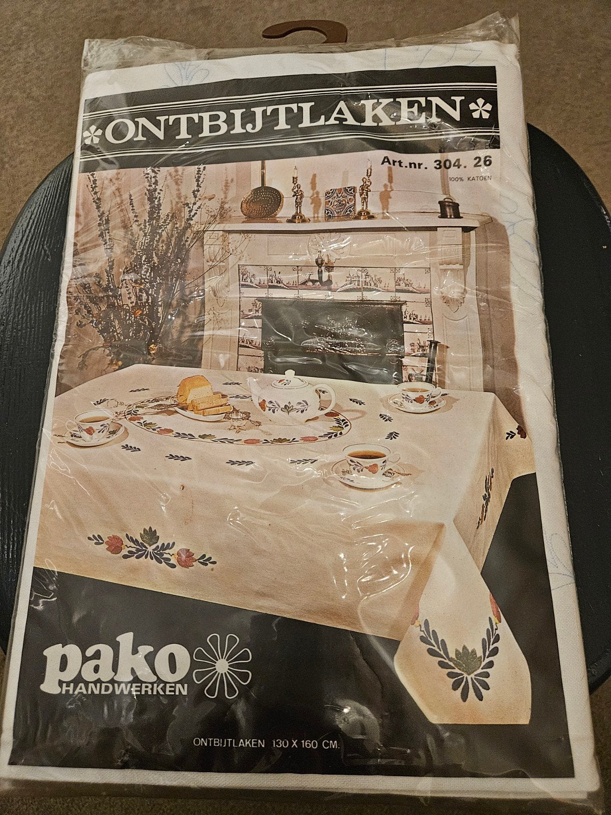 Pako Handwerken Ontbijtlaken Borduurpakket 130x160cm, Ophalen of Verzenden, Nieuw, Handborduren, Borduurpakket