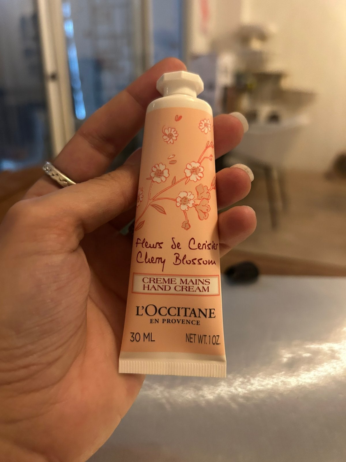 L’occitane cherry blossom hand cream 30 ml nieuw, Verzenden, Nieuw