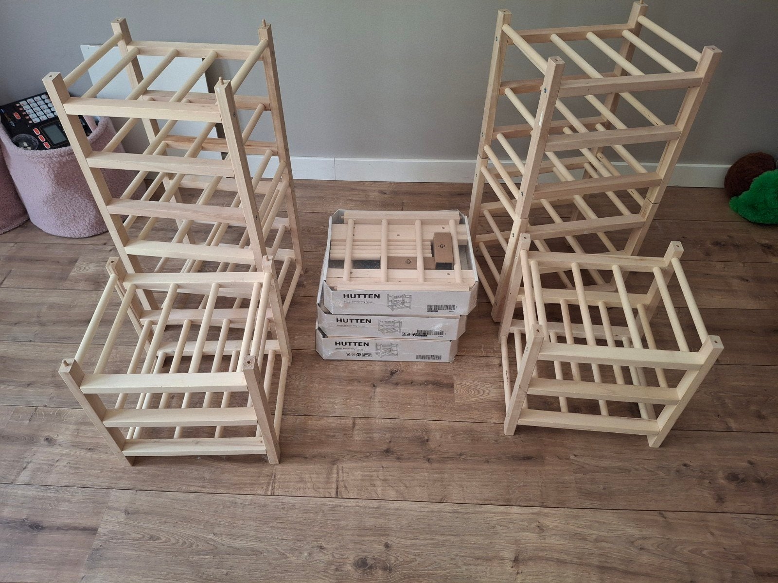 9x IKEA Hutten wijnrek, Huis en Inrichting, Woonaccessoires | Wijnrekken, Ophalen, 5 tot 15 flessen, Zo goed als nieuw, 5 – 50