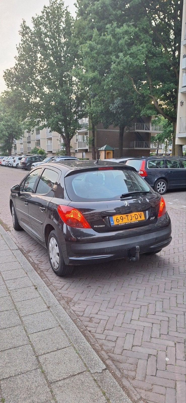 Peugeot 207 1.4 16V 5DRS 2006 Zwart, Voorwielaandrijving, 1360 cc, 4 cilinders, Origineel Nederlands