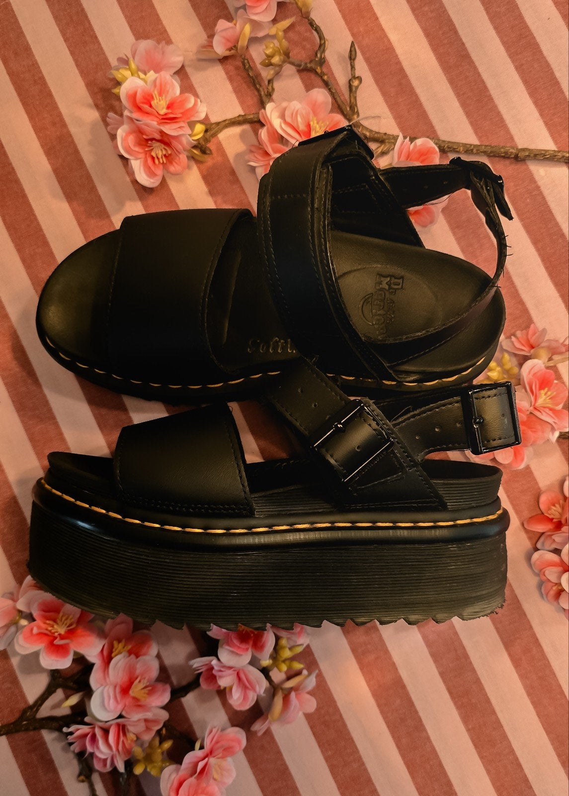Dr Martens Voss Quad sandalen maat 37, Kleding | Dames, Schoenen, Zwart, Dr. Martens, Gedragen, Sandalen of Muiltjes