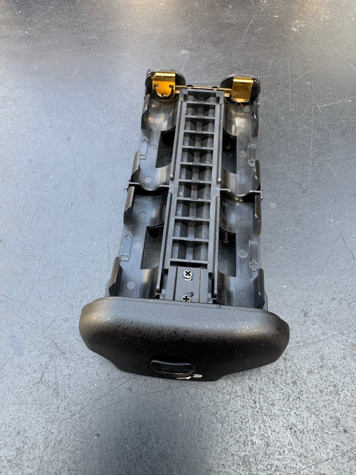 NIEUW, Nikon MS-D10 Batterijhouder voor 8x AA batterijen., Ophalen of Verzenden, Zo goed als nieuw, Nikon, Batterij