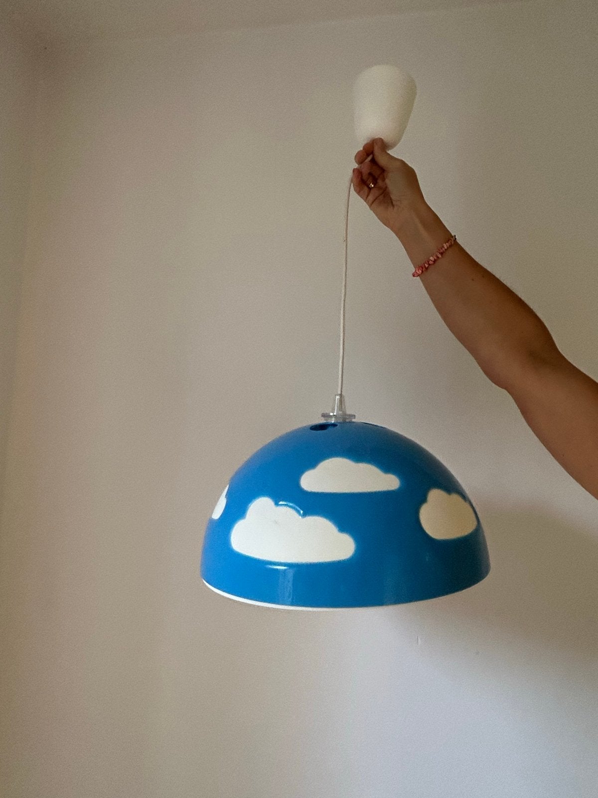 IKEA Wolken Lamp - Blauwe Hanglamp met Wolken, Ophalen, Zo goed als nieuw, Kunststof, E27 (groot)