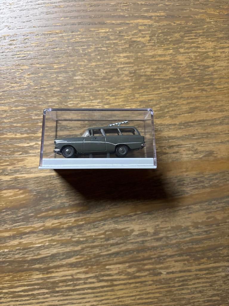 Brekina Opel P1 Caravan 1:87 - Grijs modelauto, Ophalen of Verzenden, Zo goed als nieuw, Auto, Brekina