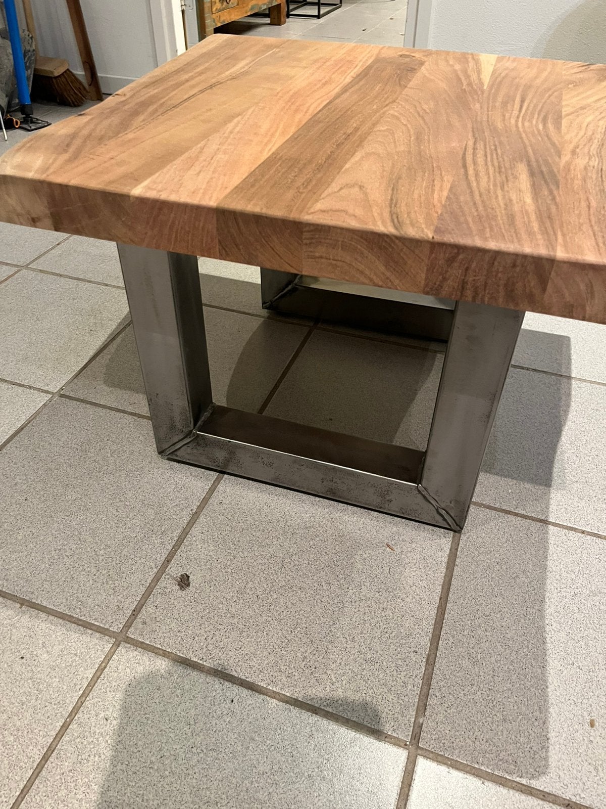 Salontafel boomstam blad stalen onderstel, Ophalen, Zo goed als nieuw, Rechthoekig