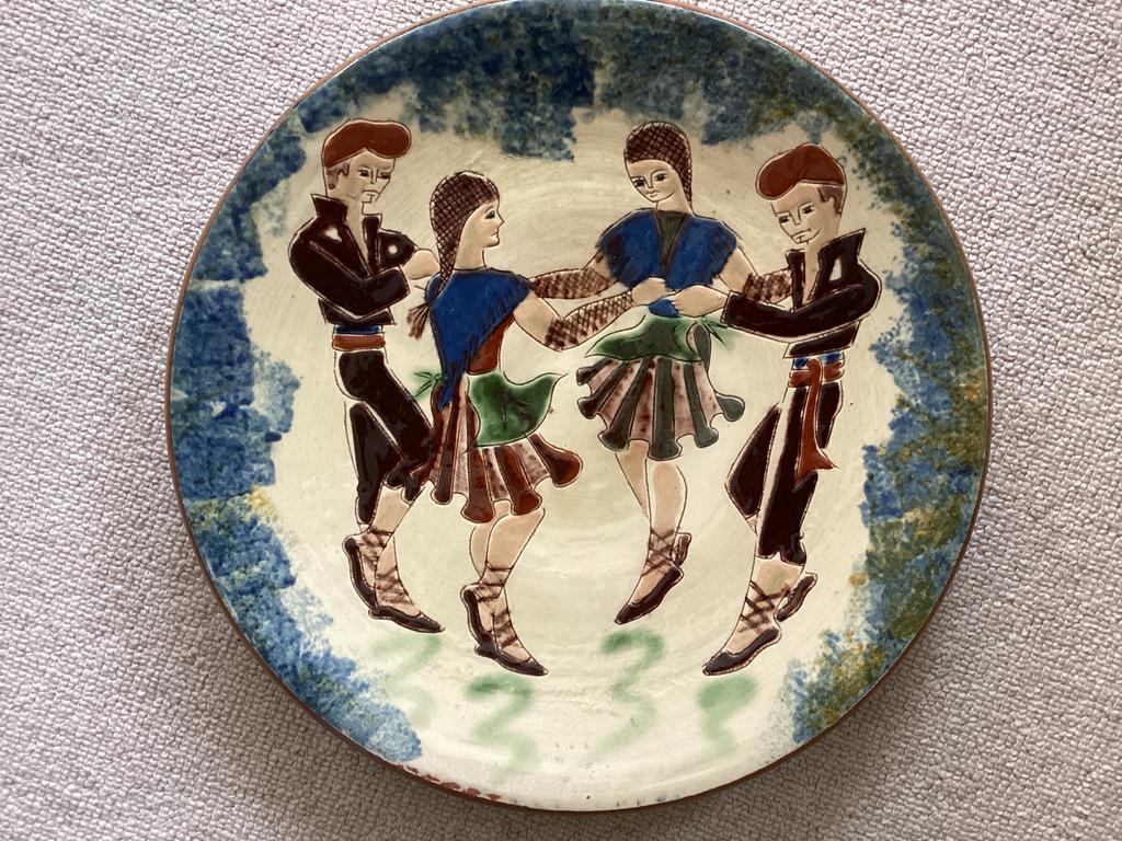 Volksdans Spanje // diam. 34 cm, Ophalen of Verzenden