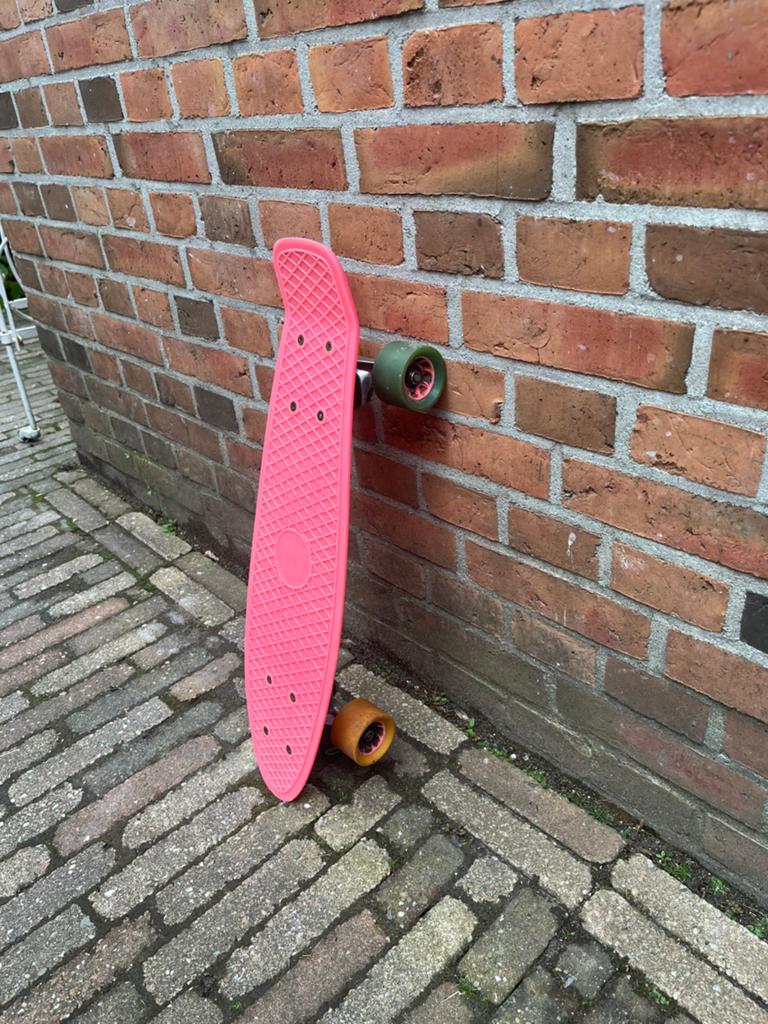 Roze skateboard, Ophalen, Gebruikt, Skateboard