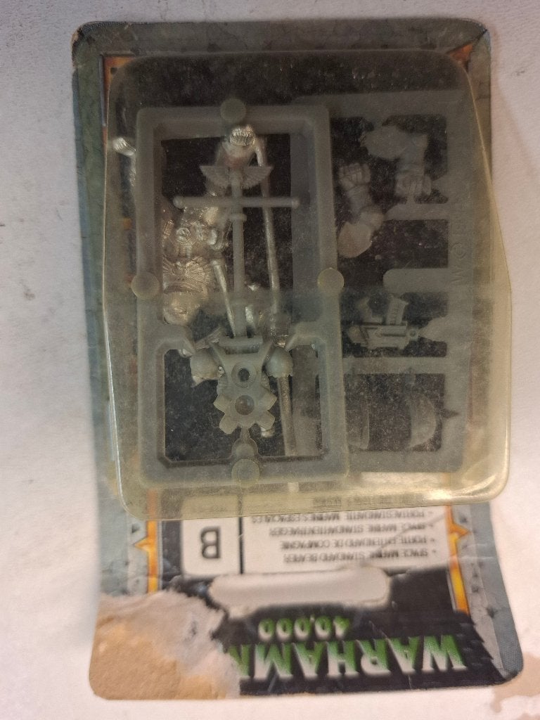 Warhammer 40K Metalen Blister Space Marine Standard Bearer, Ophalen of Verzenden, Nieuw, Warhammer 40000, Figuurtje(s)