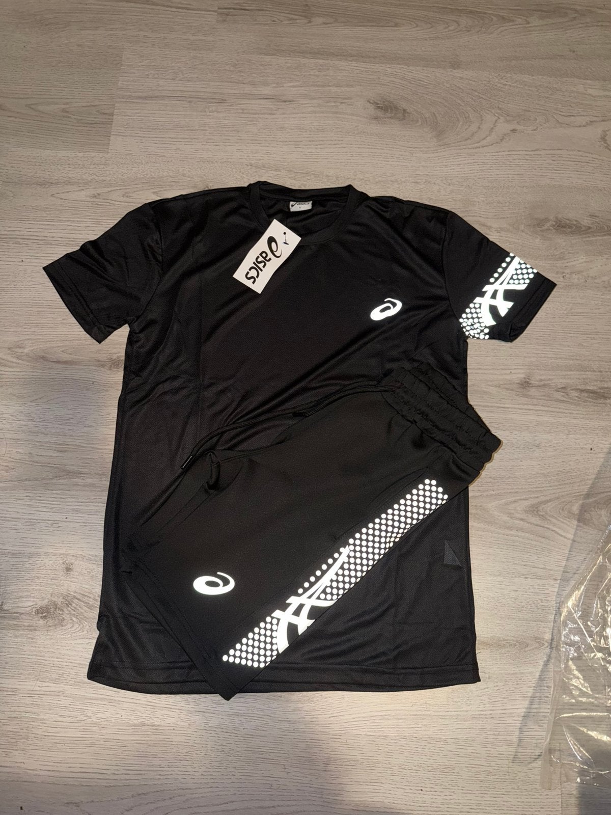 Asics zomersetje, Ophalen of Verzenden, Nieuw, Overige maten, Zwart