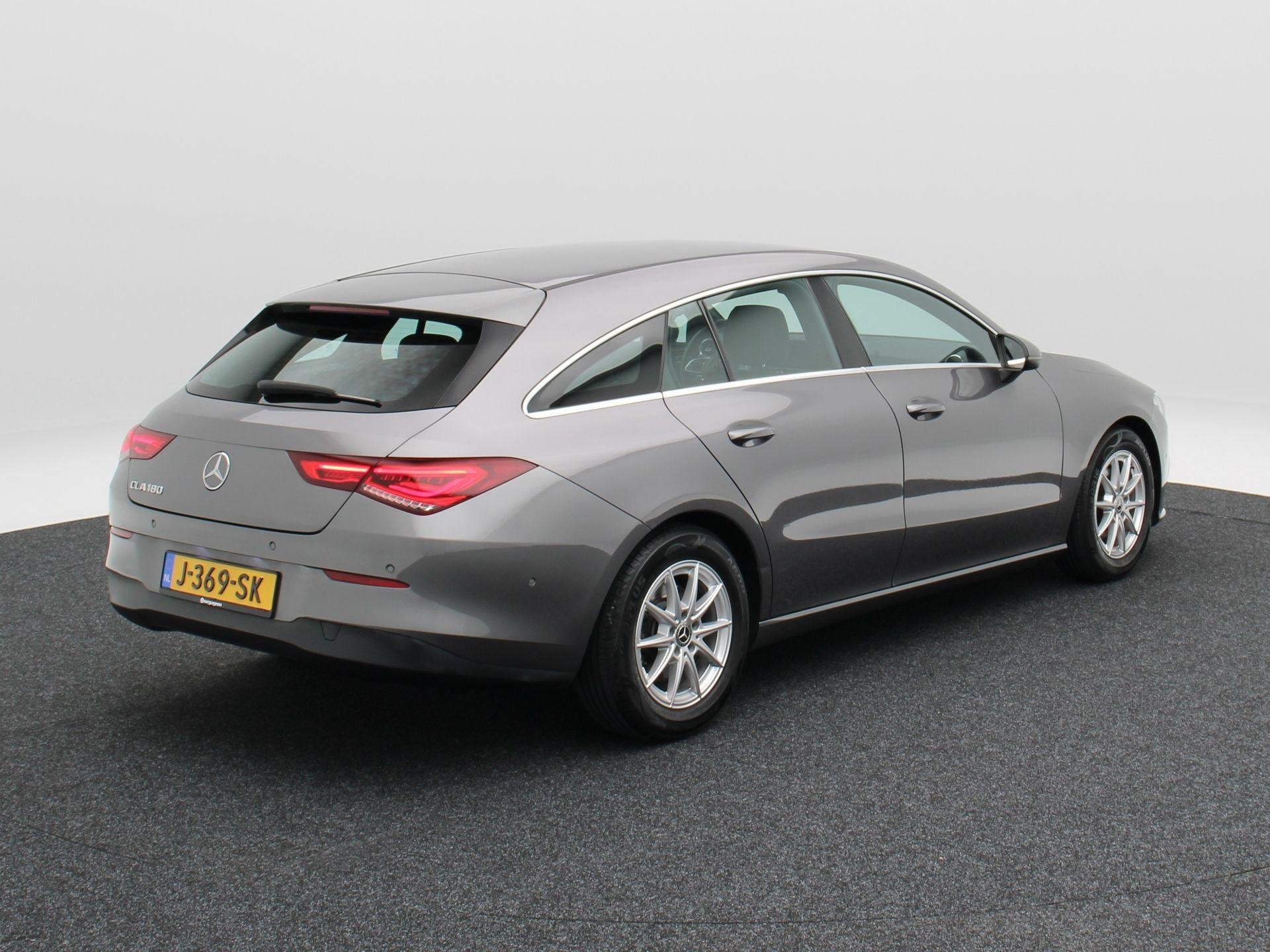 Mercedes-Benz CLA-klasse Shooting Brake 180 Business Solutio, Auto's, CLA, Gebruikt, 4 cilinders, Origineel Nederlands