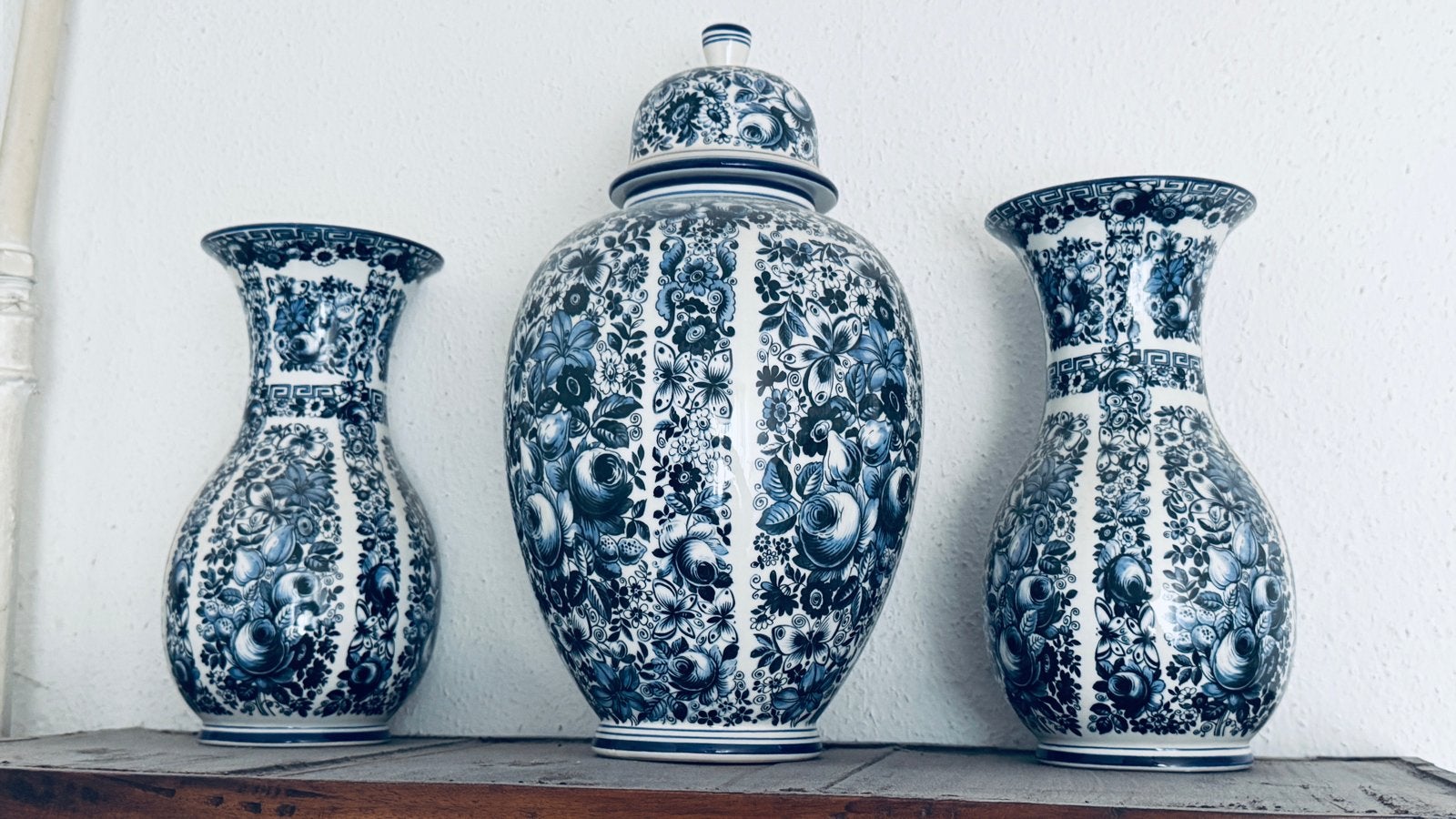 Prachtige Delfts blauwe vazen set - Handgeschilderd, Ophalen