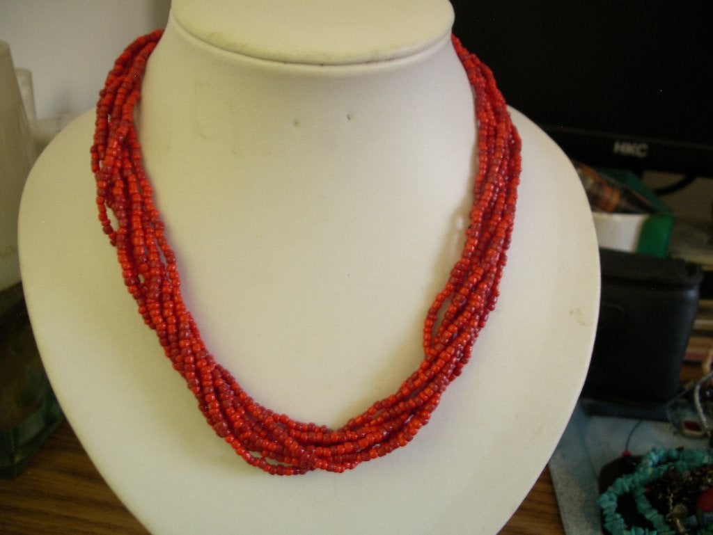 Een mooie Oude Vintage ketting met Rode Glas kraaltjes, Verzenden, Overige materialen, Ketting