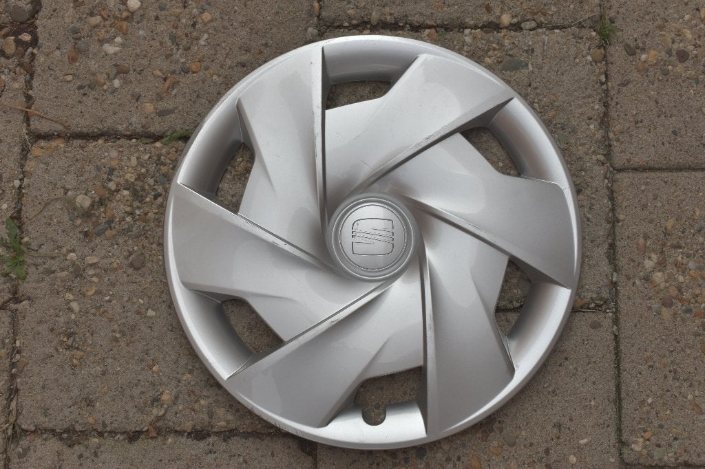 1 losse originele wieldop Seat Ibiza 15 inch (Model 1), Auto diversen, Wieldoppen, Ophalen of Verzenden, Gebruikt