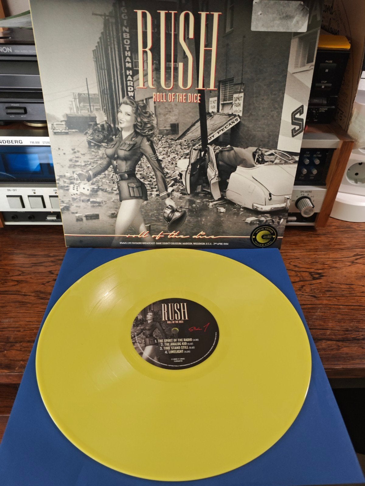 Rush - Roll of the Dice (Gele Vinyl LP), Cd's en Dvd's, Vinyl | Rock, Limited edition, Ophalen of Verzenden, Zo goed als nieuw