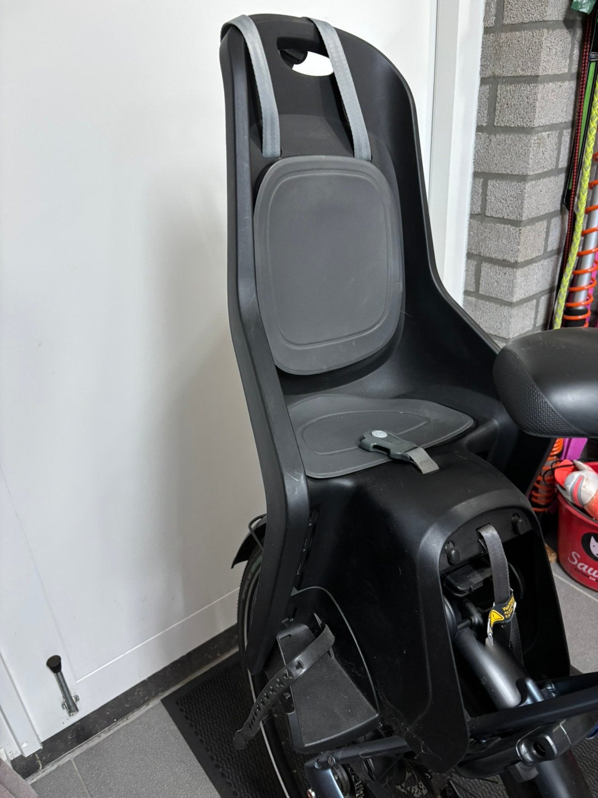 Fietsstoel voor bagagedrager, Achterzitje, Ophalen, 15 t/m 25 kg, Gebruikt