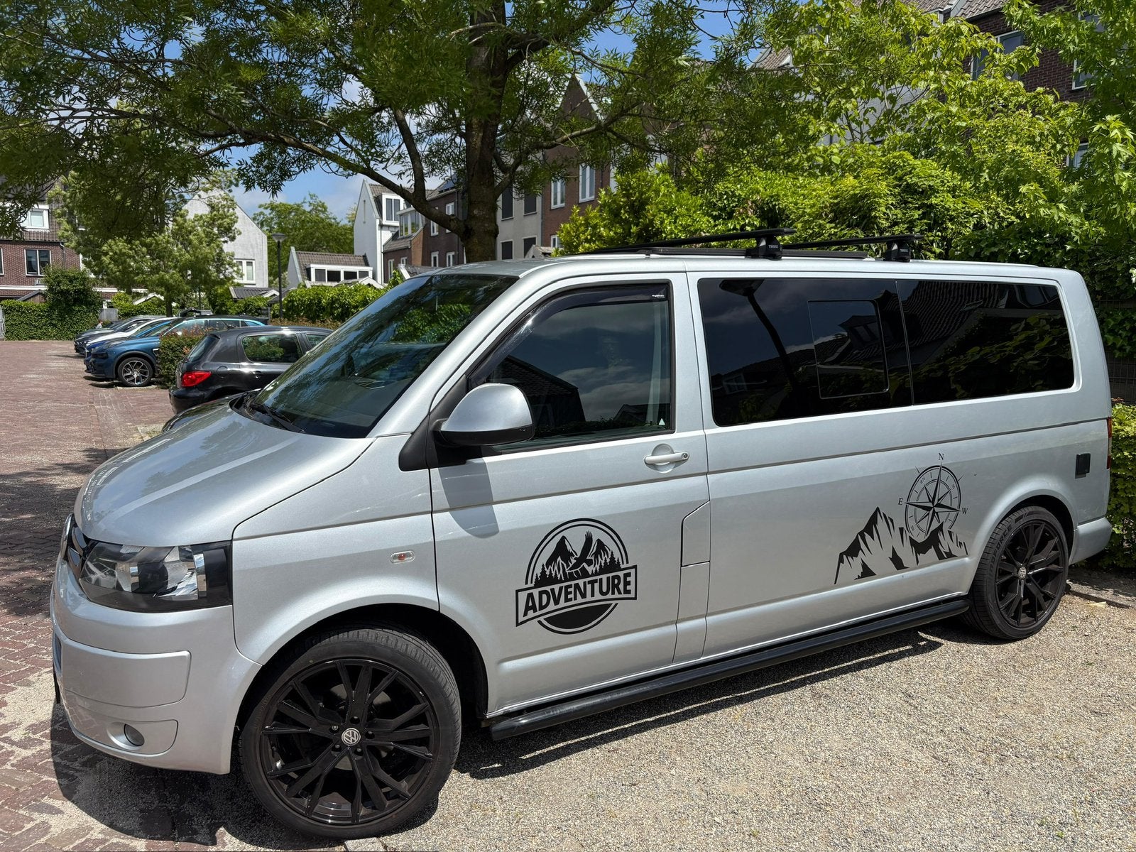 Volkswagen 2012 Grijs, Buscamper of Camperbus, Volkswagen, Particulier, Handgeschakeld